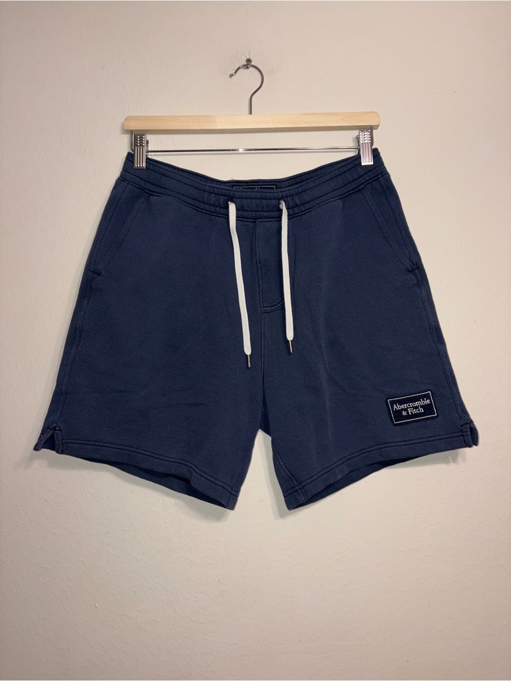 Abercrombie & Fitch Navy Pull-On  Fleece Men’s Shorts Size S